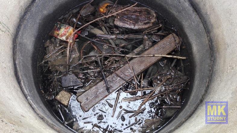 PŘED – První pohled do zanedbané studny